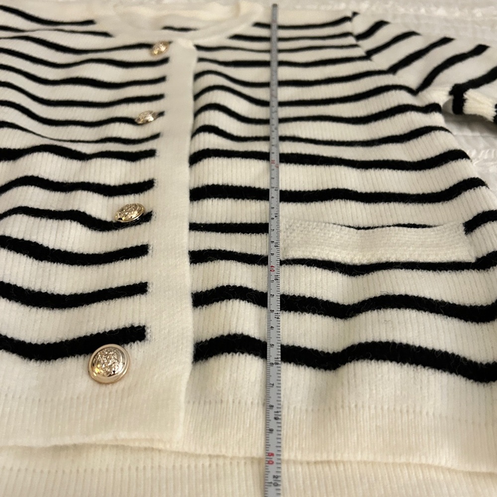 Striped Button Front Cardigan - Picture 7 of 12